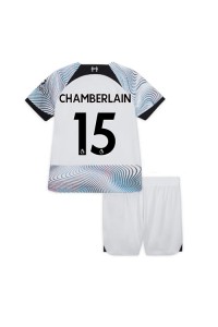 Fotbalové Dres Liverpool Chamberlain #15 Dětské Venkovní Oblečení 2022-23 Krátký Rukáv (+ trenýrky)